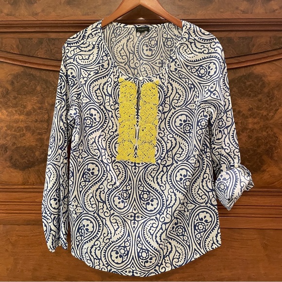 Talbots Blue Yellow White Beaded V-neck Tunic Top Size M Adjustable Sleeve - Picture 13 of 17